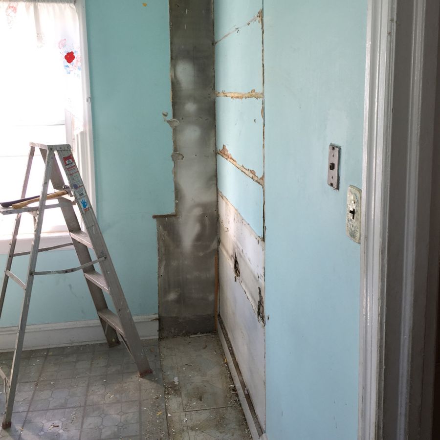 Orchard kitchen, before